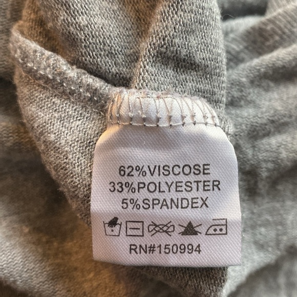 Women tops - Picture 6 of 7